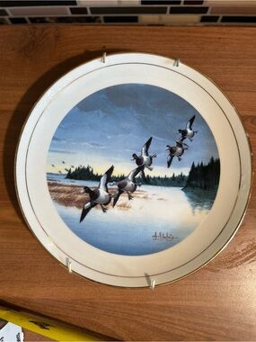 Ducks Unlimited Collectors Plate "Greater Scaup" Backstamp - 1988